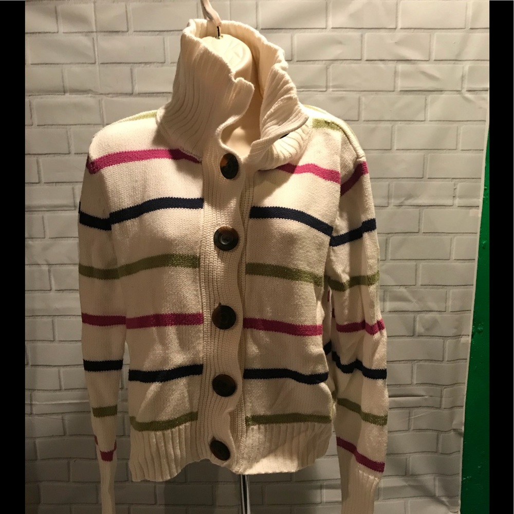 Button sweater